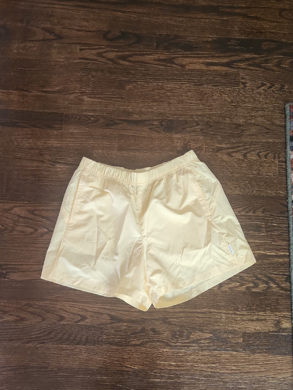 Aerie OFFLINE LIght Yellow Women's Athletic Shorts